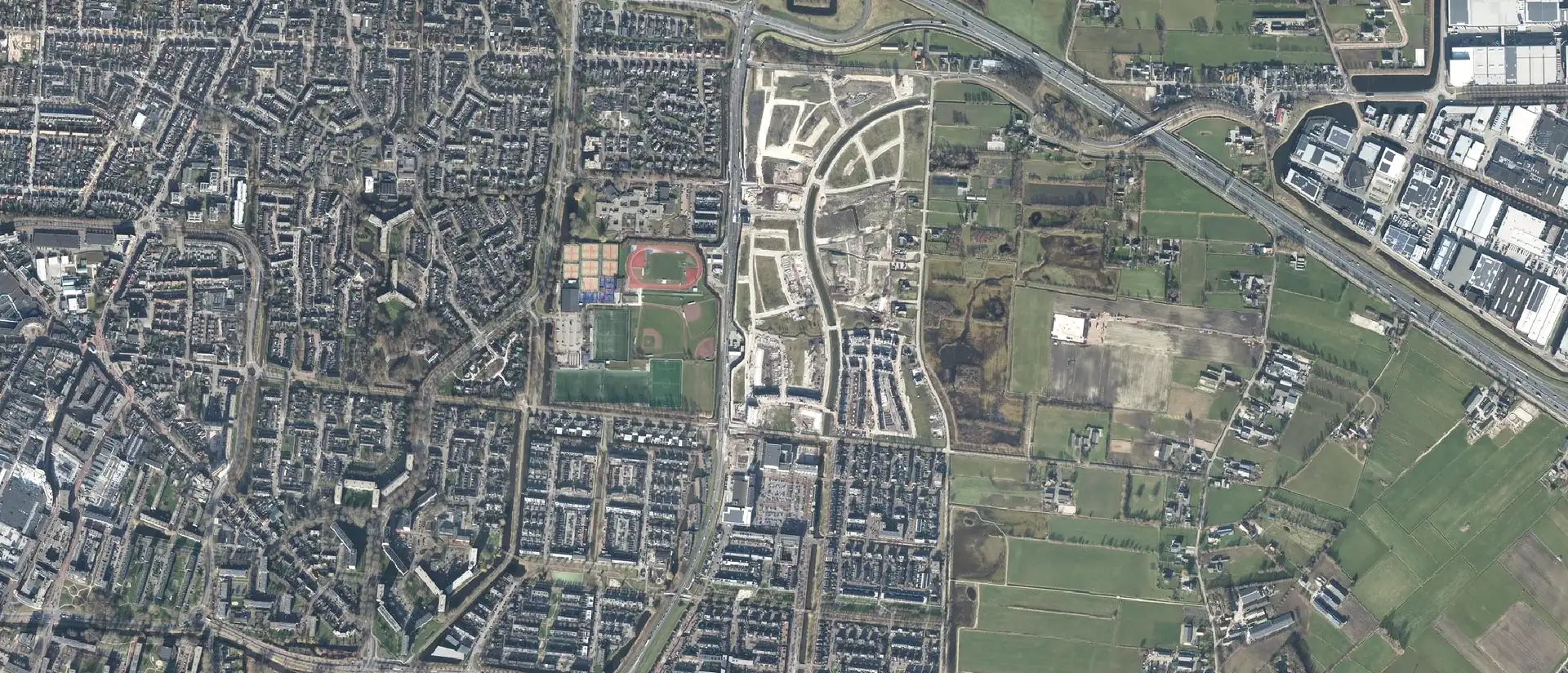Luchtfoto van akkerbouwpercelen in de Gelderse Vallei
